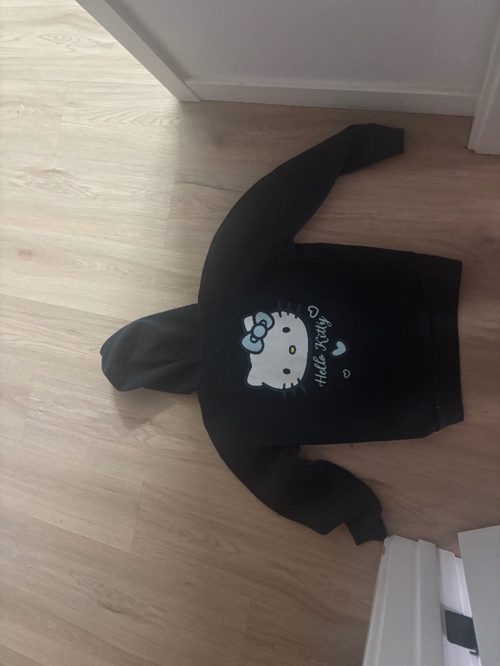 black hello kitty hoodie